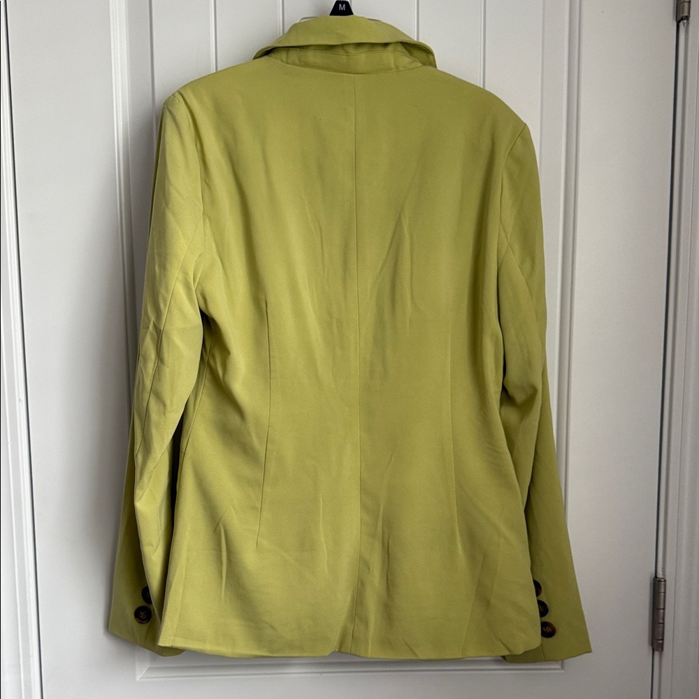 Forever 21 Lime Blazer - Picture 3 of 5
